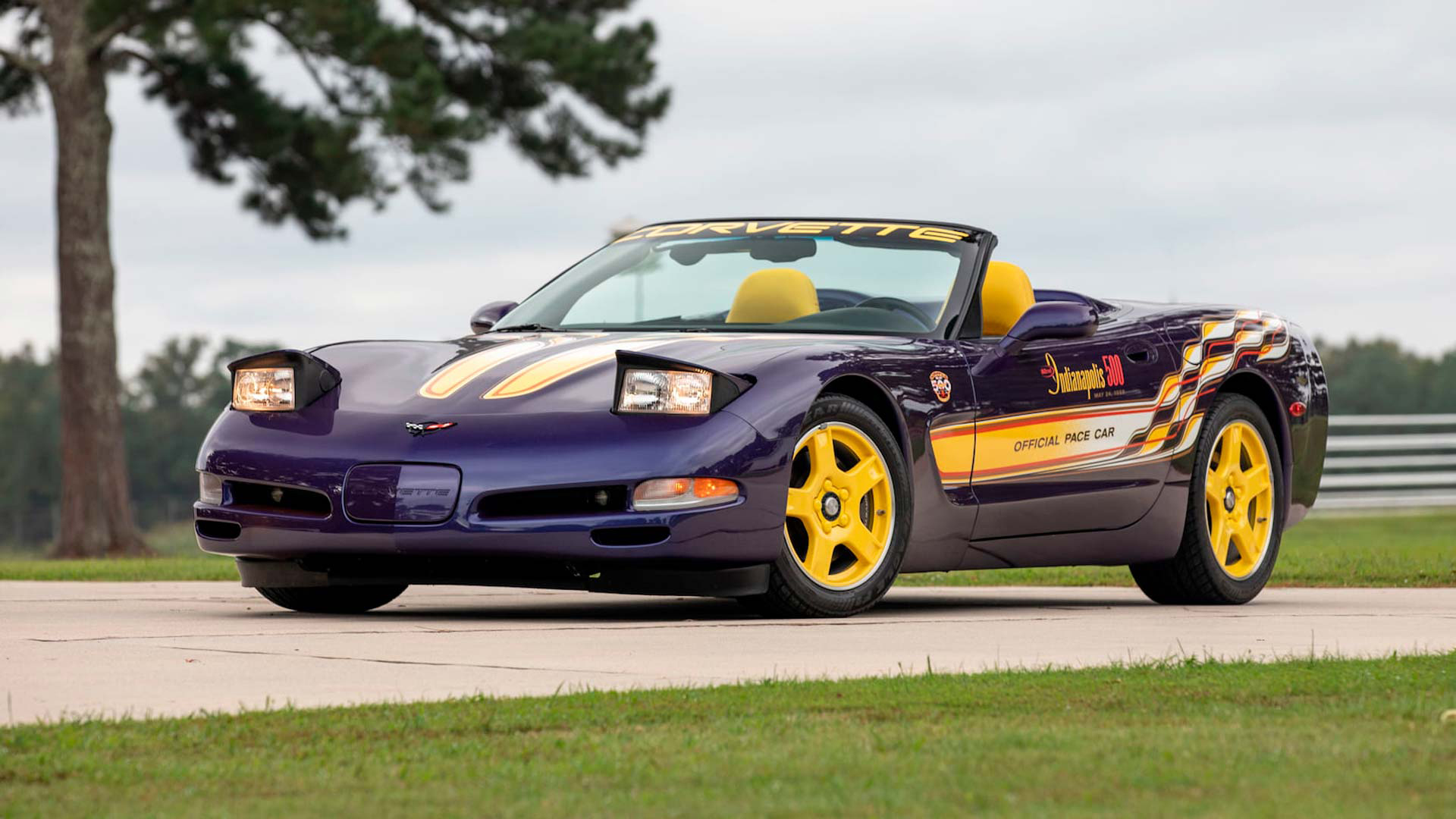 Corvette Generations/C5/C5 1998 Purple Indy 500 Pace Car.jpg